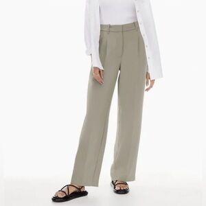 Aritzia Wilfred Effortless Pant Crepette Basalt Grey size 2 short